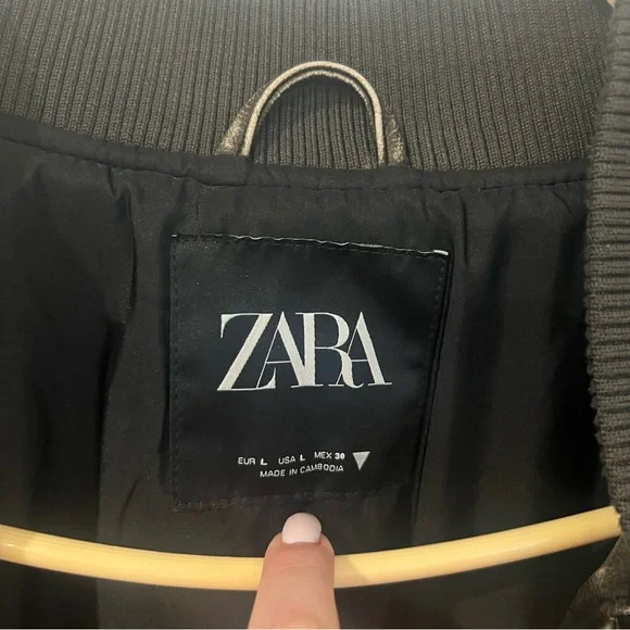 Zara Oversized Faux Leather Bomber Jacket - Picture 9 of 10